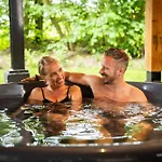 Natuurvilla's Met Hottub Of Sauna منتزه العطل
