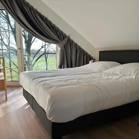 Met Hottub & Sauna | 5 Personen Villa