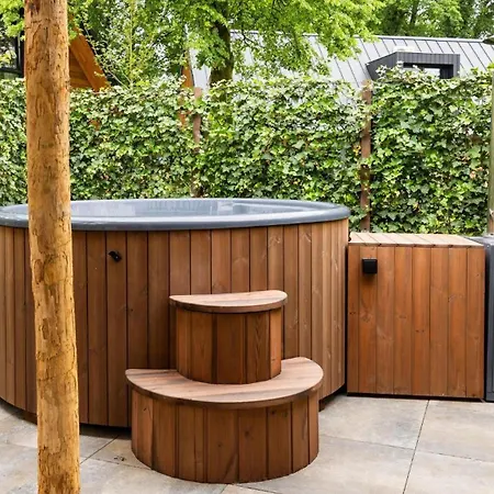 Met Hottub & Sauna | 5 Personen * Wekerom