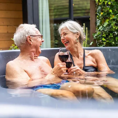Met Hottub & Sauna | 5 Personen