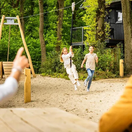 Met Hottub & Sauna | 4 Personen - Valley Wekerom